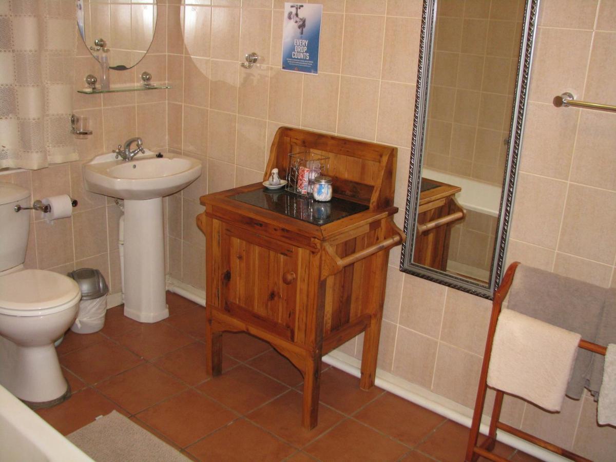 Kaiser'S B&B Grahamstown Εξωτερικό φωτογραφία